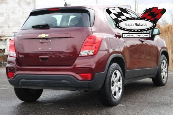 2017 Chevrolet Trax TURBO, Damaged, Repairable, Salvage Save! for sale in Salt Lake City, NV – photo 3