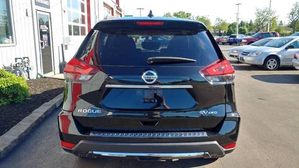 2017 Nissan Rogue SV AWD 4dr Crossover (midyear release) for sale in North Tonawanda, NY – photo 7