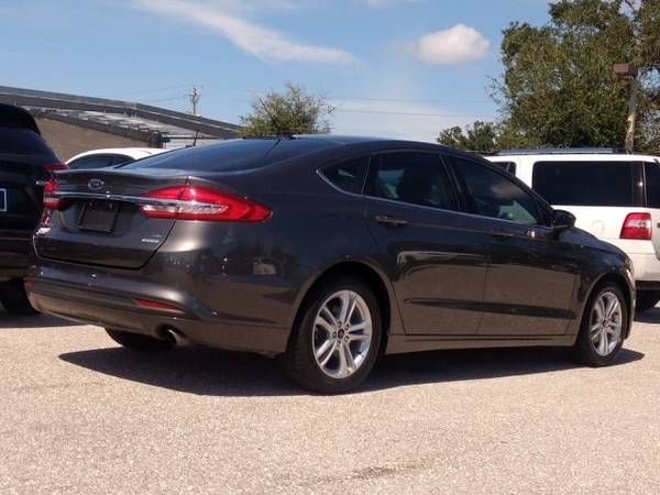 2018 Ford Fusion SE Only 20K Miles Super Clean CarFax Cert! for sale in Sarasota, FL – photo 3