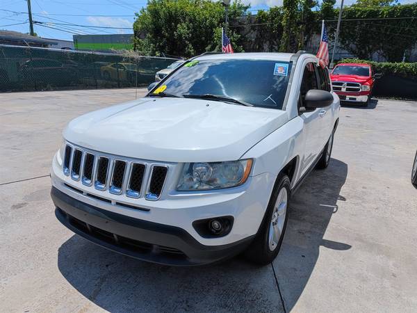 ONLY ( 5, 975 CASH DEAL) 2011 JEEP COMPASS - - by for sale in Hollywood, FL – photo 2