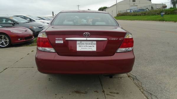 2005 toyota camry 4 cylinder 72,000 miles $5300 for sale in Waterloo, IA – photo 4