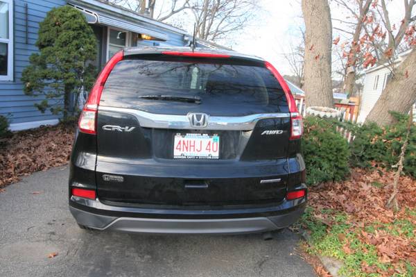 Clean LOW MILES 2016 CRV SE AWD - cars & trucks - by owner - vehicle... for sale in Peabody, MA – photo 2