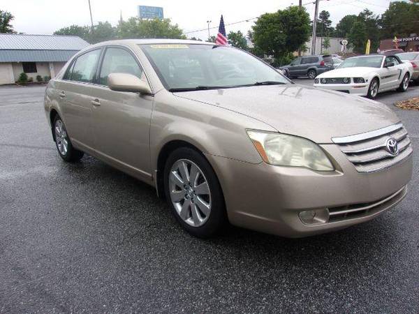 2007 Toyota Avalon Limited ( Buy Here Pay Here ) for sale in High Point, NC – photo 4