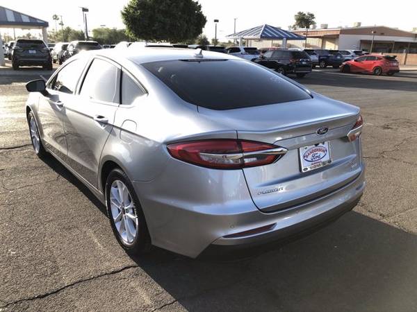 2020 Ford Fusion SE Silver - - by dealer - vehicle for sale in Glendale, AZ – photo 4