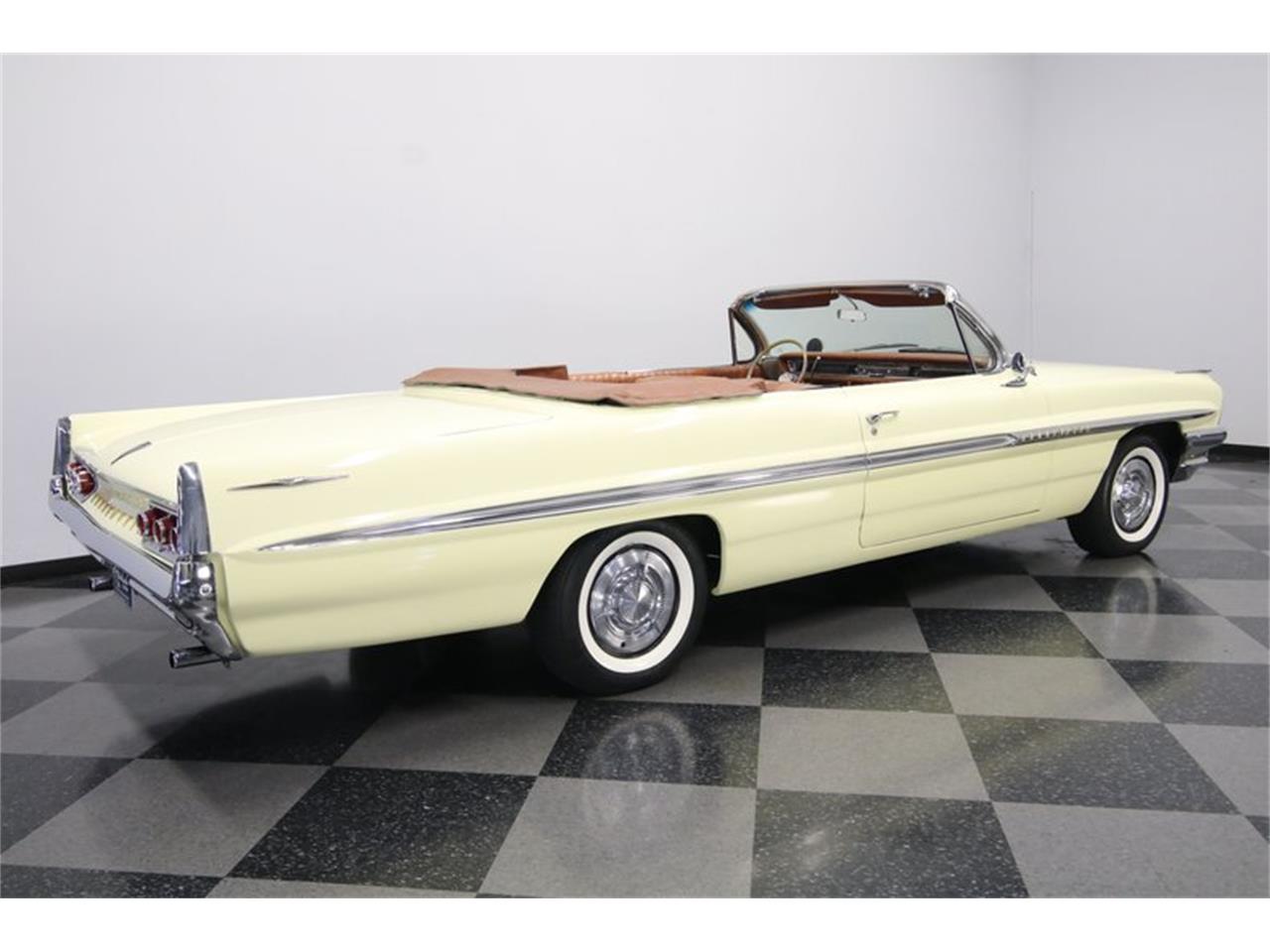 1961 Pontiac Bonneville for sale in Lutz, FL – photo 15