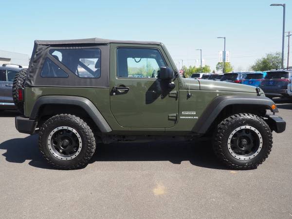 2015 Jeep Wrangler Sport LOW MILES! IMMACULATE! - - by for sale in Bend, OR – photo 3
