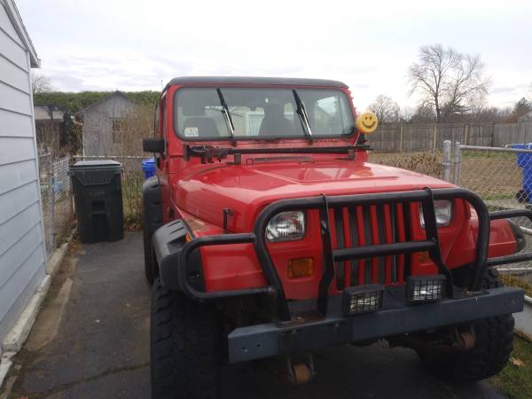 1993 Jeep Wrangler - cars & trucks - by owner - vehicle automotive... for sale in Indian Orchard, MA – photo 2