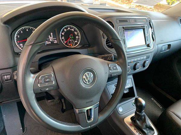 2016 Volkswagen Tiguan 2.0T SE 4dr SUV GOOD/BAD CREDIT FINANCING! for sale in Kahului, HI – photo 21