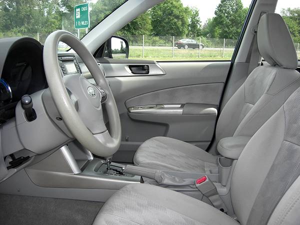 ► 2009 SUBARU FORESTER 2.5 X - FUEL EFFICIENT "ALL WHEEL DRIVE"... for sale in East Windsor, MA – photo 15