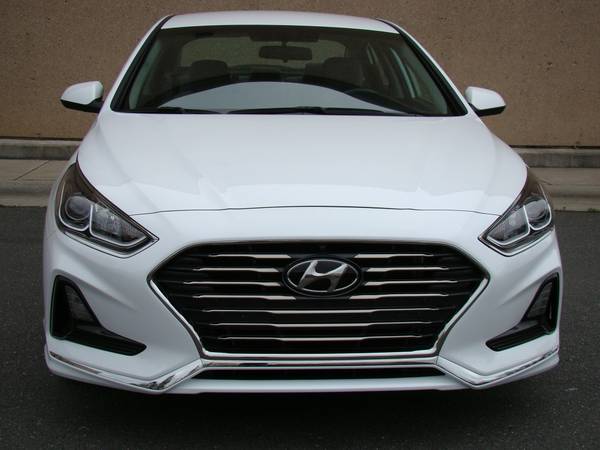 2018 Hyundai Sonata SE White ONLY 12k mi THIS WEEK SPECIAL! for sale in Matthews, NC – photo 2