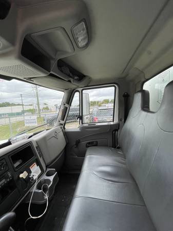 2012 international 26 ft box truck only21k negotiable - cars & for sale in Miami, FL – photo 15