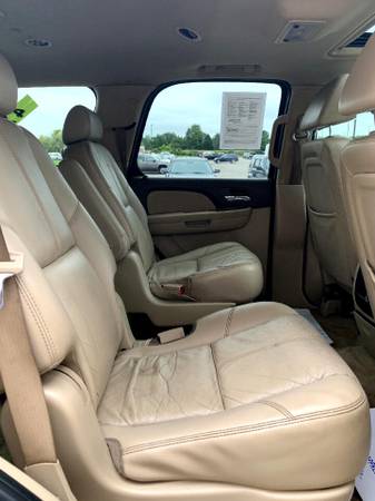 2007 GMC Yukon 4WD 4dr 1500 SLT - - by dealer for sale in Chesaning, MI – photo 20