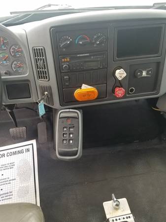 2003 INTERNATIONAL 7400 Tandem Axle Dump Truck CDL Required for sale in TAMPA, FL – photo 19