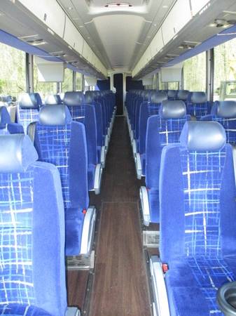 3) 2018 MCI J4500 56 Passenger Luxury Coach Bus RTR 1024836-01-03 for sale in Dayton, NJ – photo 11