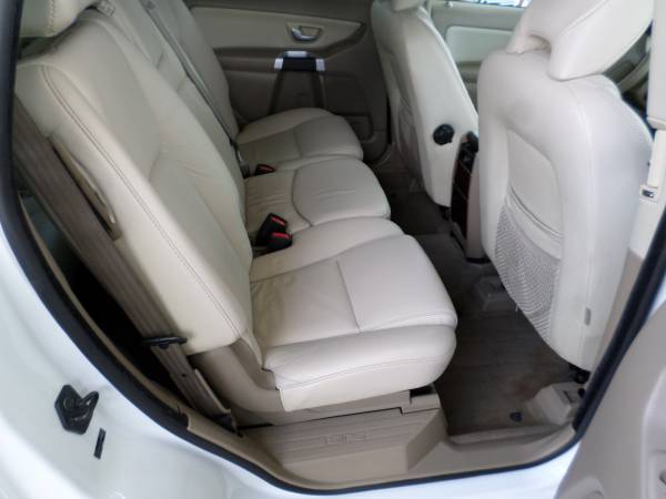 2011 Volvo XC90 Extra Clean!! for sale in Tallahassee, FL – photo 11