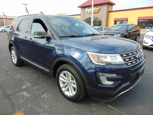 2017 Ford Explorer XLT - cars & trucks - by dealer - vehicle... for sale in Joliet, IL – photo 21
