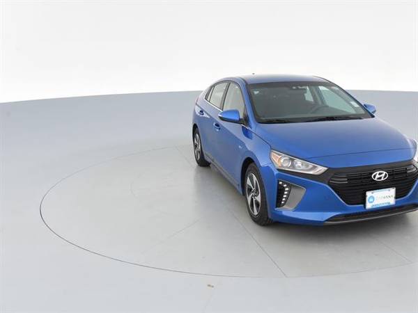 2017 Hyundai Ioniq Hybrid SEL Hatchback 4D hatchback Blue - FINANCE... for sale in Indianapolis, IN – photo 3