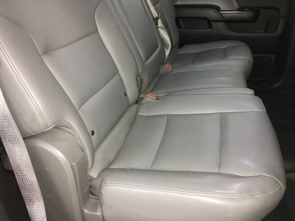 2015 Chevrolet 3500 HD DRW 6.6L Diesel Crew Cab Flatbed - cars &... for sale in Arlington, LA – photo 17