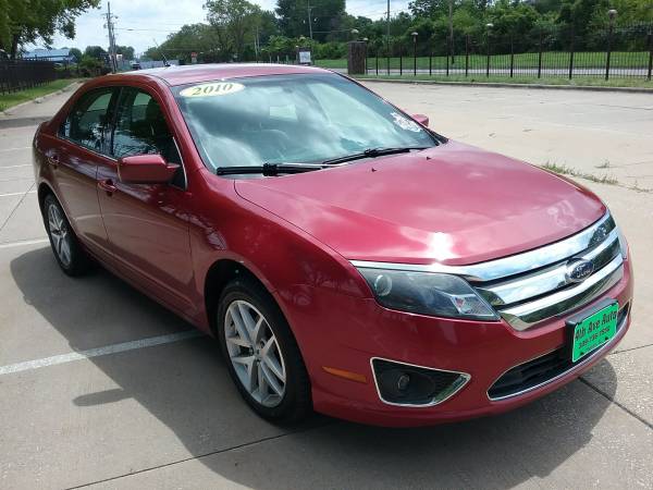 2010 FORD FUSION SEL!! FINANCING AVAILABLE!! for sale in MOLINE, IA – photo 4