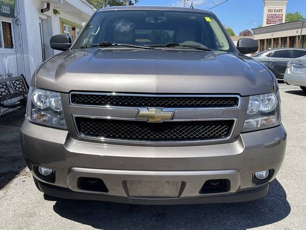 2011 Chevrolet Tahoe LT - - by dealer - vehicle for sale in Chicopee, CT – photo 11
