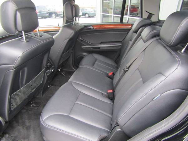 2008 *Mercedes-Benz* *GL-Class* *450 4Matic* Black for sale in Omaha, NE – photo 17