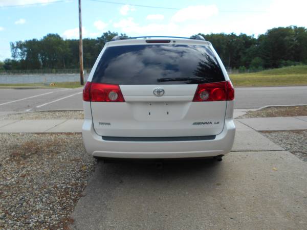 2006 Toyota Sienna LX Clean 8 Passenger - cars & trucks - by dealer... for sale in Mishawaka, IN – photo 4