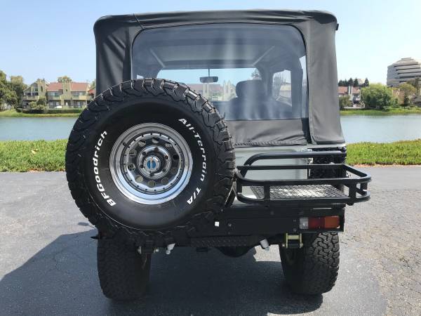 1975 TOYOTA FJ40 / RECENTLY RESTORED / CLEAN TITLE / 4-SPEED MANUAL / for sale in San Mateo, CA – photo 11