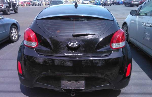 2012 Hyundai Veloster - - by dealer - vehicle for sale in Belleville, MO – photo 3