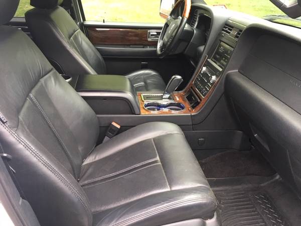 2015 Lincoln Navigator Like New for sale in Belle Mead, NJ – photo 8