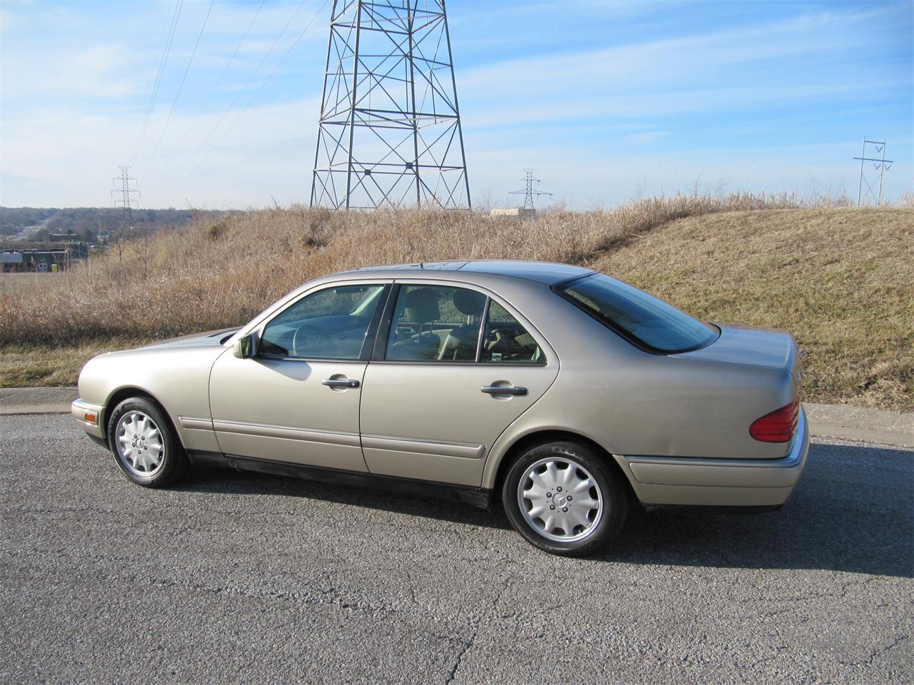 1999 Mercedes-Benz E320 for sale in Omaha, NE – photo 4