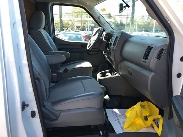 2017 NISSAN NV2500 HD SV for sale in Saint James, NY – photo 17