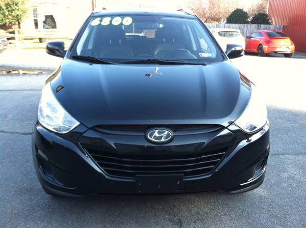 2010 Hyundai Tucson 4-Door - cars & trucks - by dealer - vehicle... for sale in Columbia, PA – photo 2