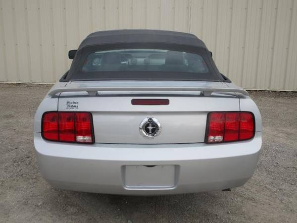 2005 Ford Mustang V6 Deluxe Convertible - cars & trucks - by dealer... for sale in Wilmington, OH – photo 6