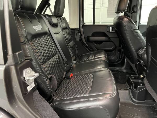 2019 Jeep Wrangler Unlimited Sahara for sale in PUYALLUP, WA – photo 19