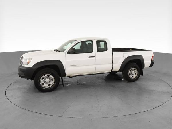 2015 Toyota Tacoma Access Cab Pickup 4D 6 ft pickup White - FINANCE... for sale in Detroit, MI – photo 4