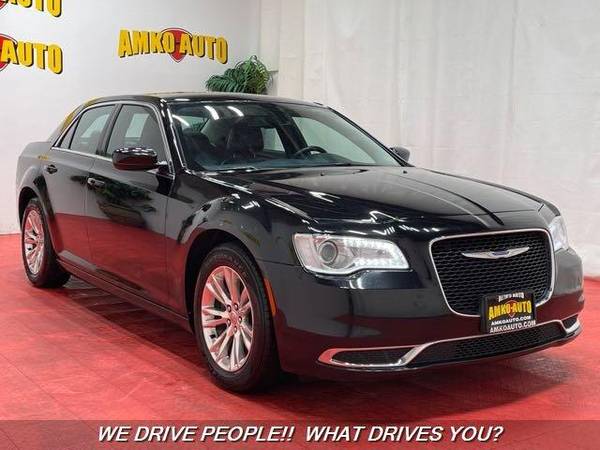 2018 Chrysler 300 Series Touring L Touring L 4dr Sedan We Can Get for sale in Temple Hills, District Of Columbia – photo 7