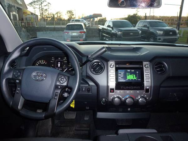 2019 TOYOTA TUNDRA - - by dealer - vehicle automotive for sale in New Orleans, LA – photo 6