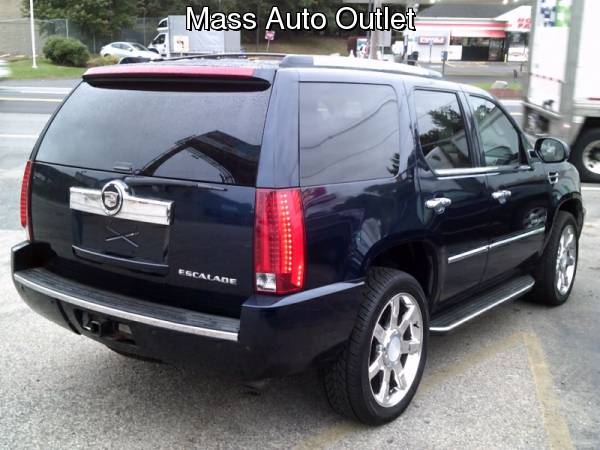 2007 Cadillac Escalade AWD 4dr for sale in Worcester, MA – photo 3