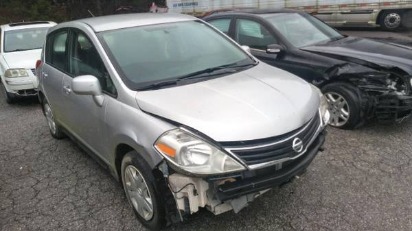 2011 Nissan Versa - cars & trucks - by owner - vehicle automotive sale for sale in Fairview, TN – photo 11
