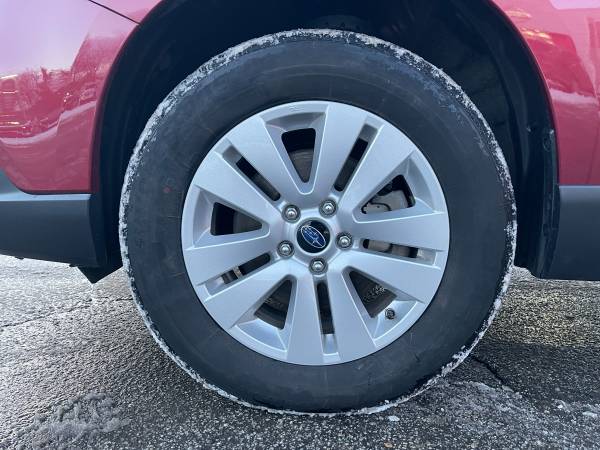 2019 Subaru Outback 2 5i Premium for sale in BERLIN, VT – photo 12