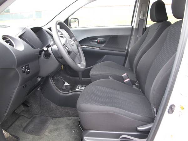 2008 Scion xD 5-door hatchback, low miles for sale in Port Angeles, WA – photo 11