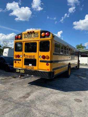 2004 IC Bus CE Series - cars & trucks - by dealer - vehicle... for sale in Longwood , FL – photo 5