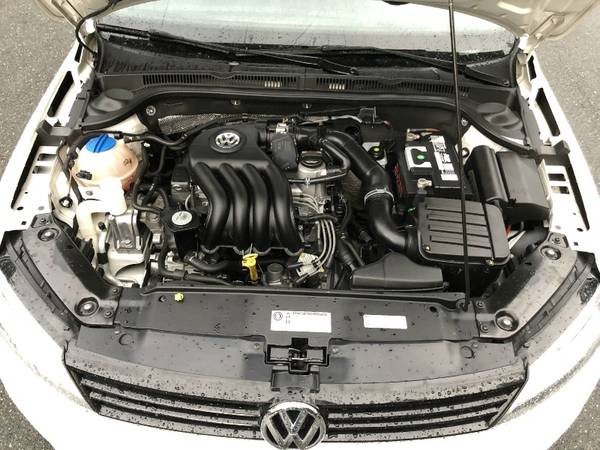 2014 Volkswagen Jetta Sedan 4dr Manual. One owner. CLEAN for sale in Woodinville, WA – photo 17