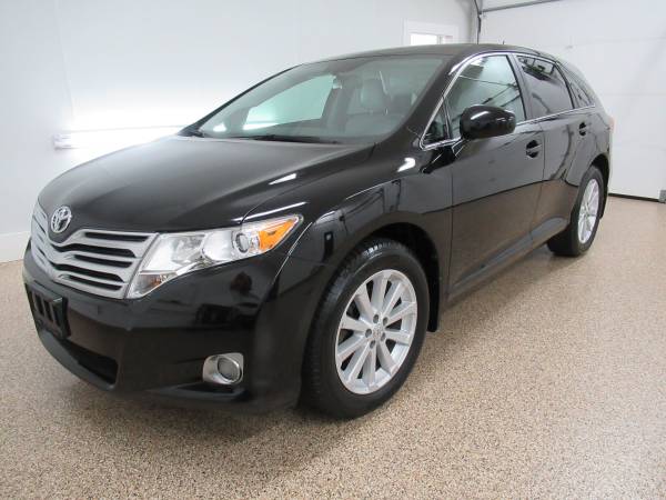 2011 Toyota Venza AWD - cars & trucks - by dealer - vehicle... for sale in Hudsonville, MI – photo 2