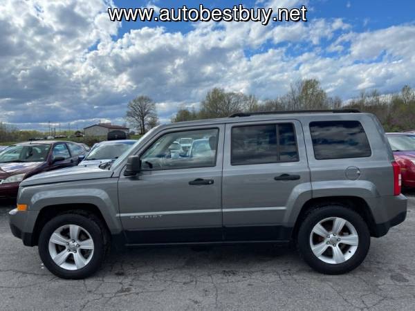 2014 Jeep Patriot Sport 4dr SUV Call for Steve or Dean - cars & for sale in Murphysboro, IL – photo 3