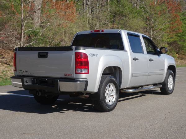 2011 GMC Sierra 1500 Crew Cab SLE 4WD - - by dealer for sale in Derry, ME – photo 4