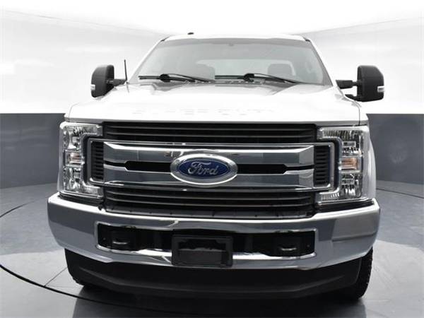 2018 Ford F-250SD XLT - truck - - by dealer - vehicle for sale in Ardmore, TX – photo 8