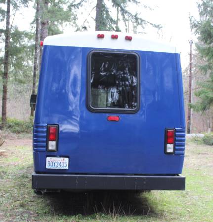 1992 Blue Shuttle Bus for sale in Tumwater, WA – photo 4