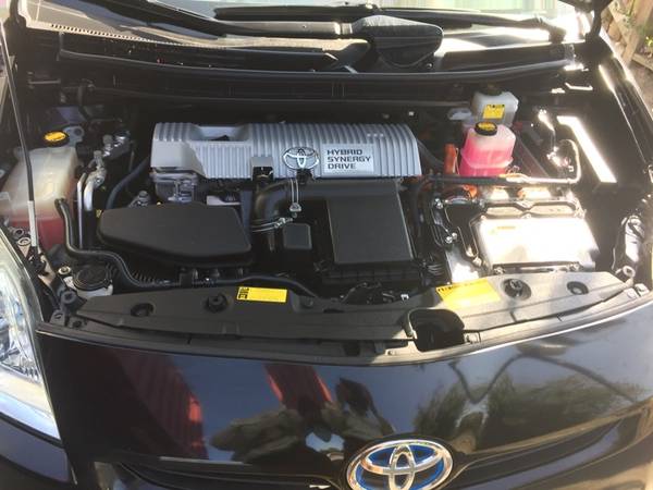 2010 Toyota Prius Prius V for sale in Freemont, CA – photo 15