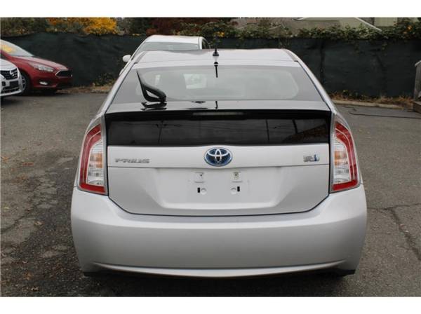 2013 Toyota Prius Two Hatchback 4D - cars & trucks - by dealer -... for sale in Everett, WA – photo 4